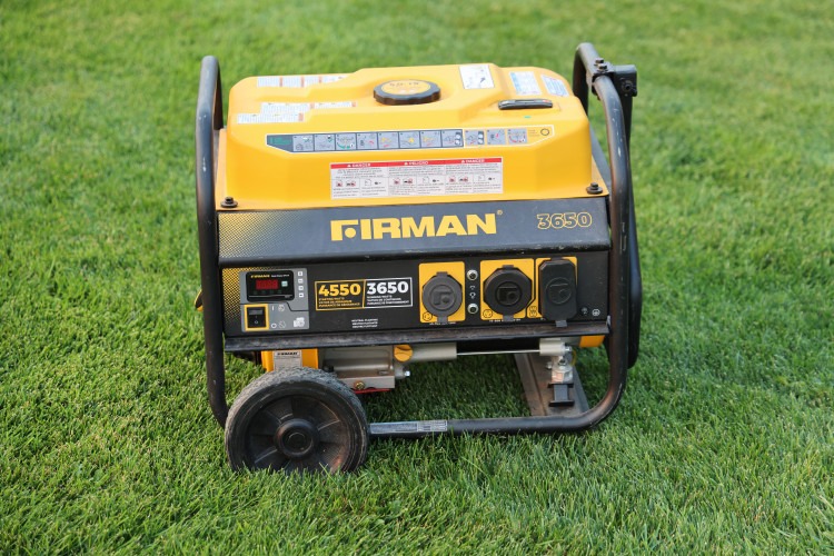 GENERATOR 3650 WATTS GENERATOR 3650 WATTS